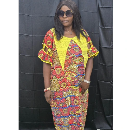 3 WOMEN READY-TO-WEAR CLOTHES π§π―